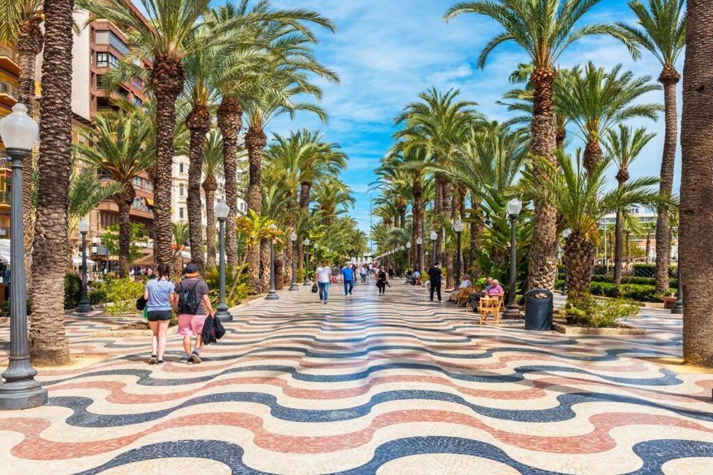 Carpediem Apart Terraza-Atico Alicante Center المظهر الخارجي الصورة